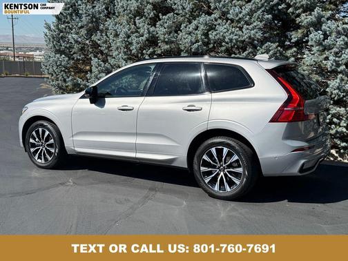 2025 Volvo XC60 B5 Plus