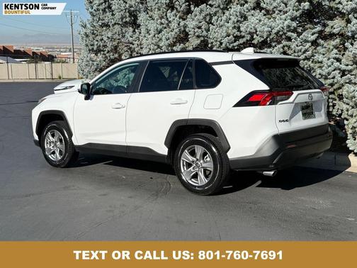 2024 Toyota RAV4 XLE