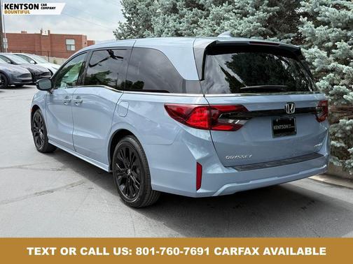 Sonic Gray Pearl 2025 Honda Odyssey Sport-L