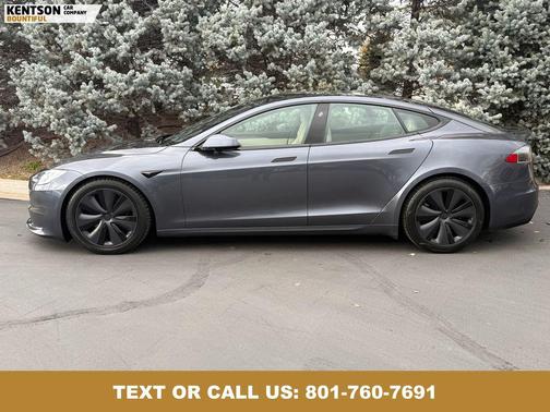 2021 Tesla Model S Plaid