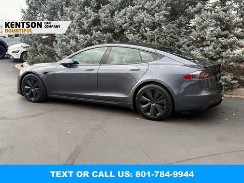 2021 Tesla Model S Plaid