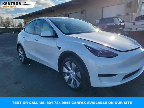 2024 Tesla Model Y Long Range Dual Motor All-Wheel Drive