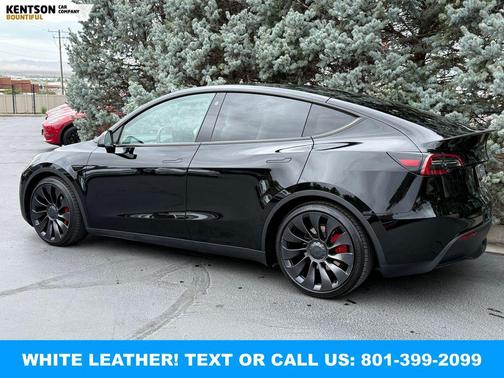 Solid Black 2023 Tesla Model Y Performance Dual Motor All-Wheel Drive