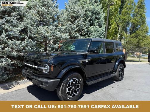 Shadow Black 2025 Ford Bronco Outer Banks