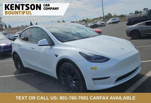 Pearl White Multi-Coat 2022 Tesla Model Y Performance Dual Motor All-Wheel Drive