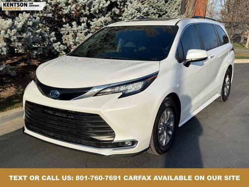 2023 Toyota Sienna XLE