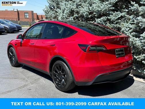 Red Multi-Coat 2022 Tesla Model Y Long Range Dual Motor All-Wheel Drive