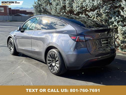 2023 Tesla Model Y Long Range Dual Motor All-Wheel Drive