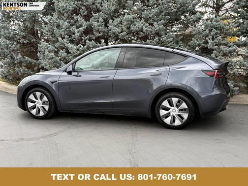 2023 Tesla Model Y Long Range Dual Motor All-Wheel Drive