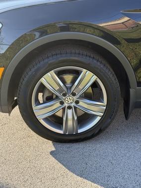 2021 Volkswagen Tiguan 2.0T SEL