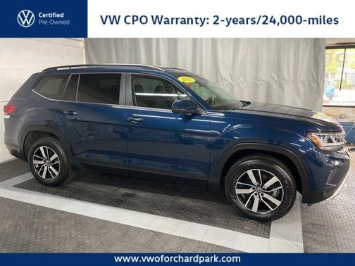 Tourmaline Blue Metallic 2023 Volkswagen Atlas 2.0T SE