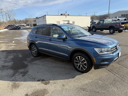 2019 Volkswagen Tiguan 2.0T SE