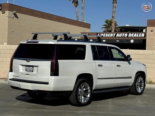 2020 Cadillac Escalade ESV Luxury