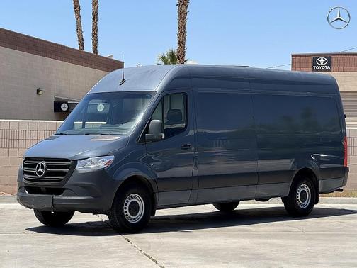 2019 Mercedes-Benz Sprinter 2500