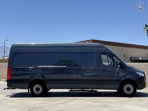 2019 Mercedes-Benz Sprinter 2500