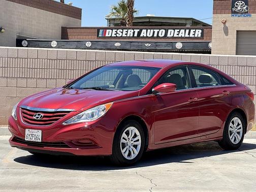2013 Hyundai SONATA GLS
