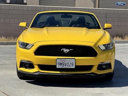 2015 Ford Mustang EcoBoost Premium