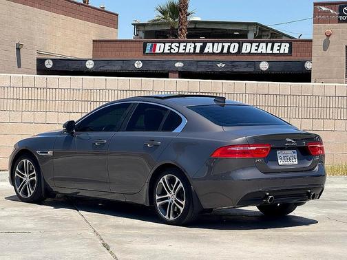 2017 Jaguar XE 35t Premium