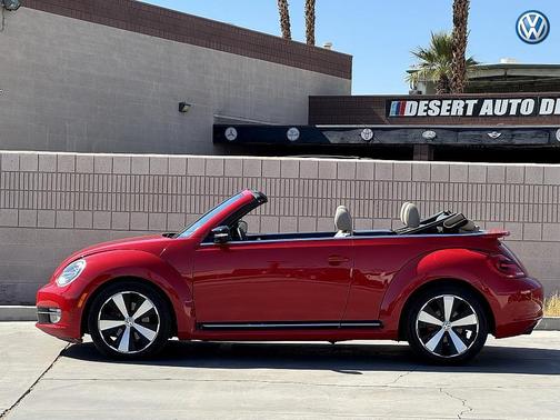 2013 Volkswagen Beetle 2.0T 60s Edition