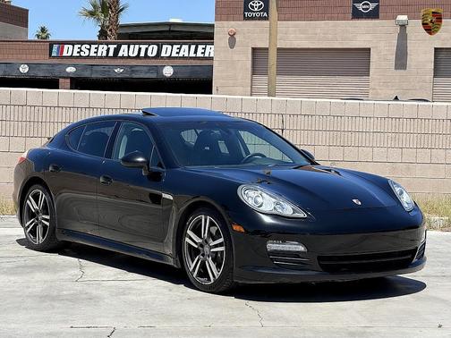 2013 Porsche Panamera Platinum Edition