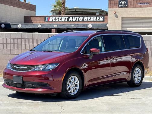 2021 Chrysler Voyager LXI