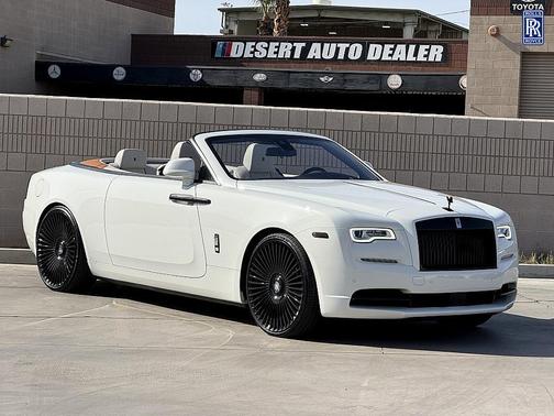 2016 Rolls-Royce Dawn Base