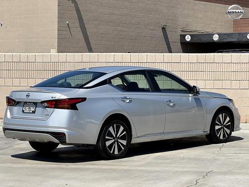 2022 Nissan Altima 2.5 SV