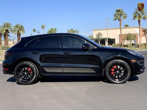 2015 Porsche Macan Turbo
