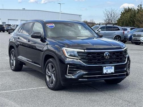 2024 Volkswagen Atlas Cross Sport 2.0T SEL R-Line