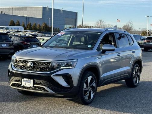 2024 Volkswagen Taos 1.5T SE