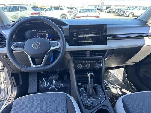 2026 Volkswagen Taos 1.5T S