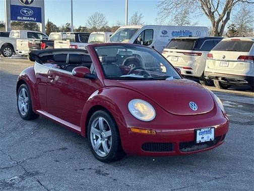 2009 Volkswagen New Beetle 