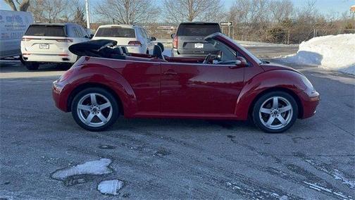 2009 Volkswagen New Beetle S