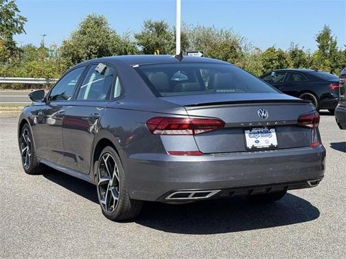 2020 Volkswagen Passat 2.0T R-Line
