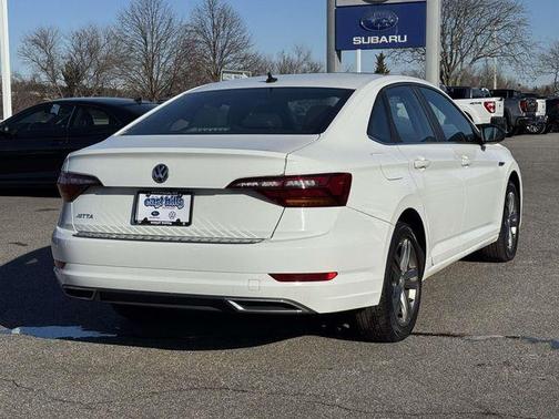 2019 Volkswagen Jetta 1.4T R-Line
