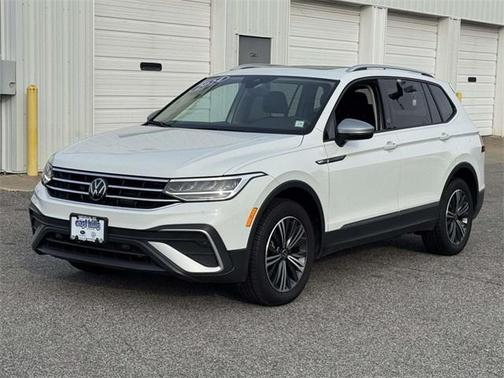 2024 Volkswagen Tiguan 2.0T Wolfsburg Edition