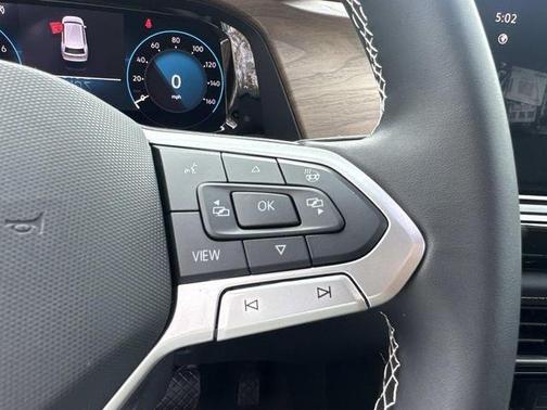 Avocado Green Pearl 2026 Volkswagen Atlas 2.0T SE W/TECHNOLOGY