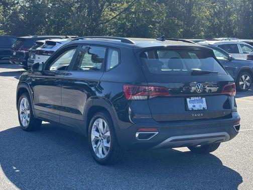 2023 Volkswagen Taos 1.5T S