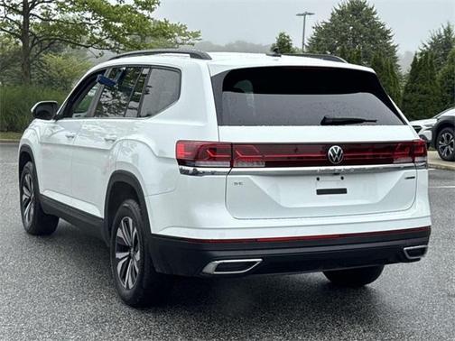 2024 Volkswagen Atlas 2.0T SE