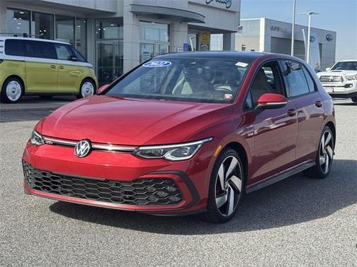 2022 Volkswagen Golf GTI 2.0T SE