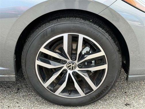 2025 Volkswagen Jetta 1.5T SE