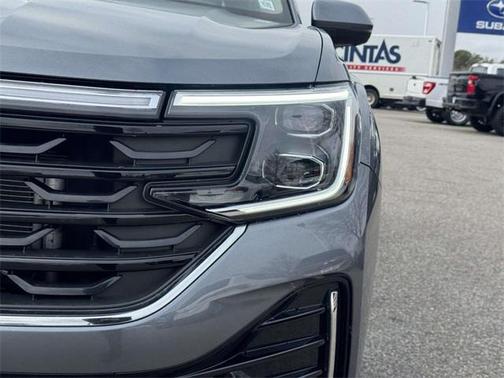 2024 Volkswagen Atlas 2.0T SEL Premium R-Line