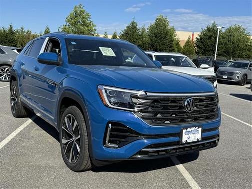 2025 Volkswagen Atlas Cross Sport 2.0T SEL Premium R-Line