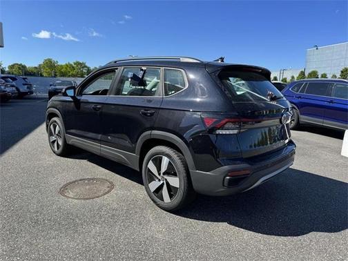 2025 Volkswagen Taos 1.5T S