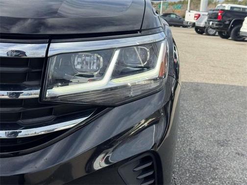 2021 Volkswagen Atlas Cross Sport 2.0T SEL Premium