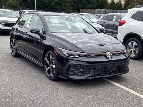 2025 Volkswagen Golf GTI 2.0T SE