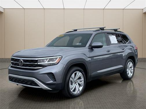 2022 Volkswagen Atlas 3.6L SE w/Technology
