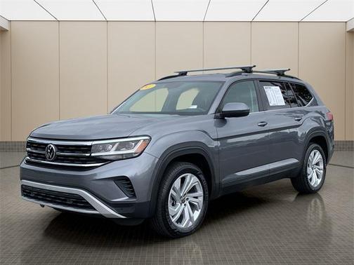 2022 Volkswagen Atlas 3.6L SE w/Technology