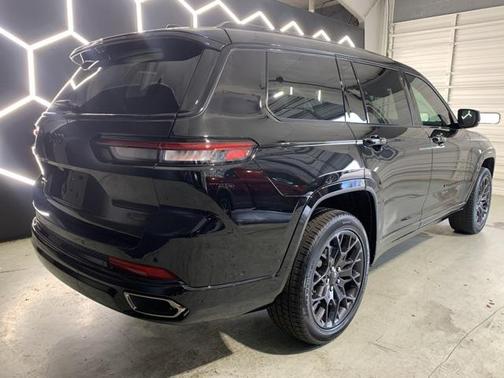 2025 Jeep Grand Cherokee L Summit Reserve