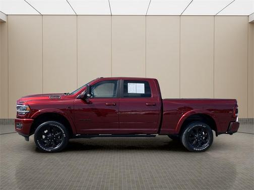 2022 RAM 3500 Laramie Crew Cab 4x4 6'4' Box